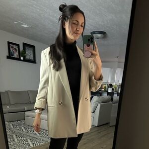 H&M Elegant Oversized Women's Tan Blazer - size small